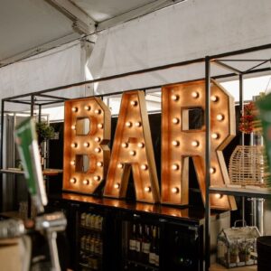 Barombouw hout/staal met achterkast en koeling